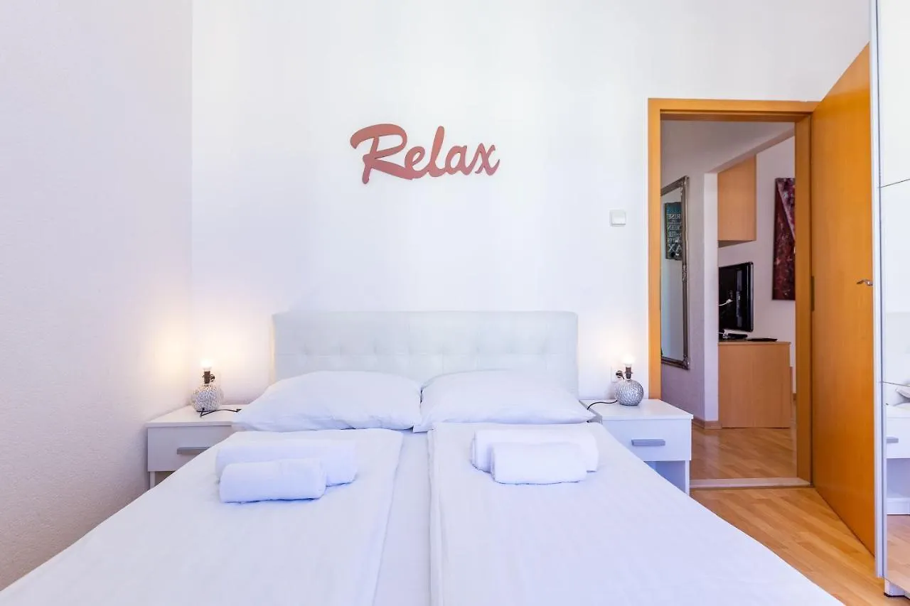 Vale Apartment With Balcony Zadar